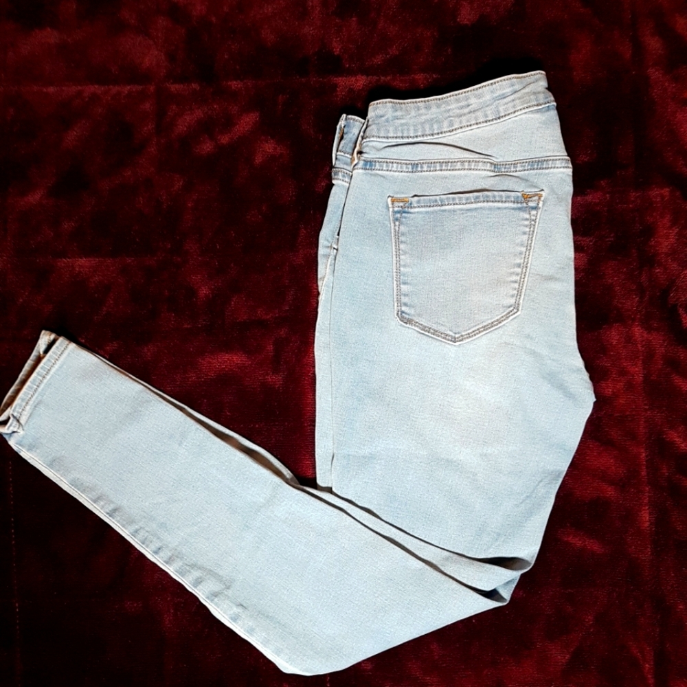 Old Navy Maternity Jean's Rockstar
